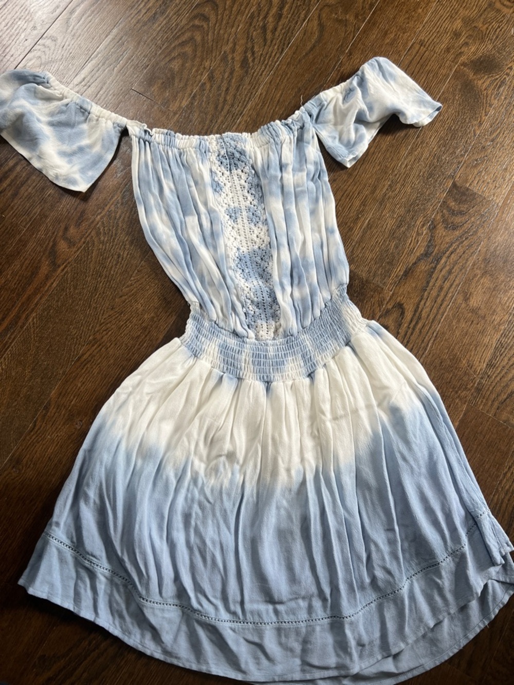 Off-Shoulder Tie-Dye Sundress in Light Blue and White